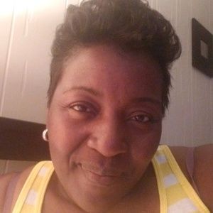 Meet your Posher, Candy